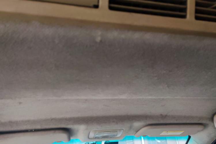 Used Jinbei 750 2016 1.5L e-Drive Version Headliner