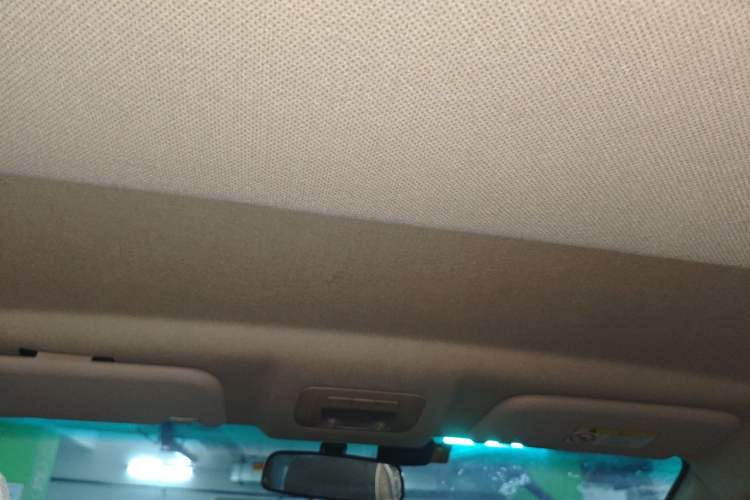 Used Jinbei 750 2016 1.5L Luxury Model Headliner