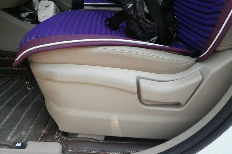 Used Jinbei 750 2016 1.5L Flagship Edition Left Front Seat