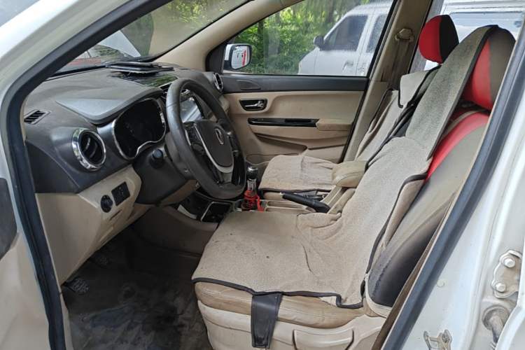 Used Jinbei 750 2016 1.5L Flagship Edition Left Front Seat