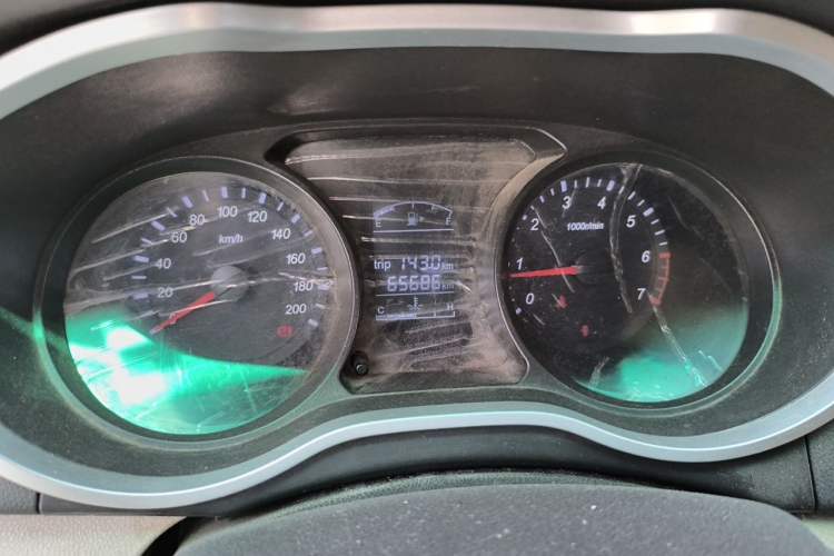 Used Jinbei 750 2016 1.5L Luxury Model Odometer Close Up
