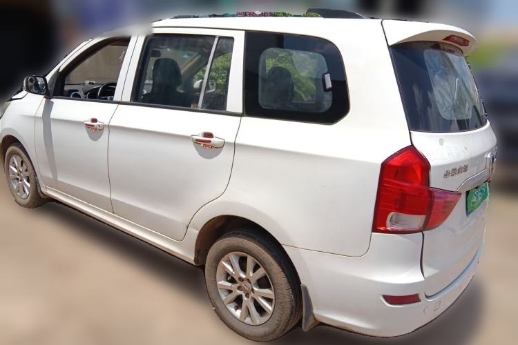 Used Jinbei 750 2016 1.5L Luxury Model Rear Left 45 Deg