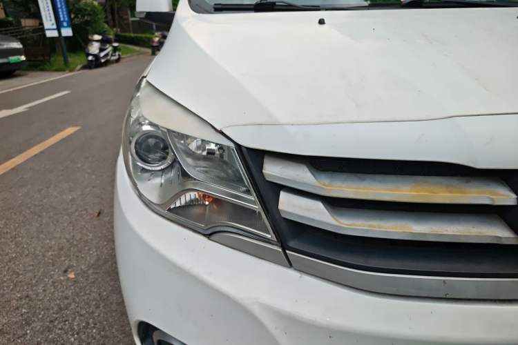 Used Jinbei 750 2016 1.5L Luxury Model Right Front Headlight