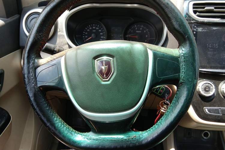 Used Jinbei 750 2016 1.5L Luxury Model Steering Wheel