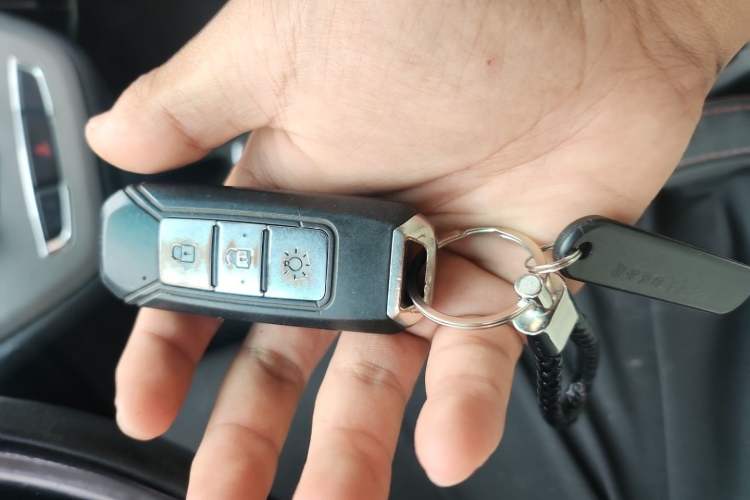 Used Jinbei 750 2016 1.5L e-Drive Version Vehicle Key