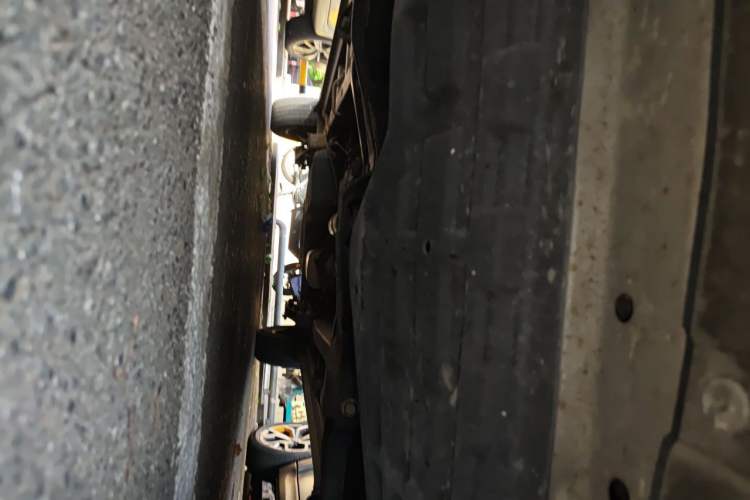 Used Jinbei 750 2016 1.5L Luxury Model Chassis Front