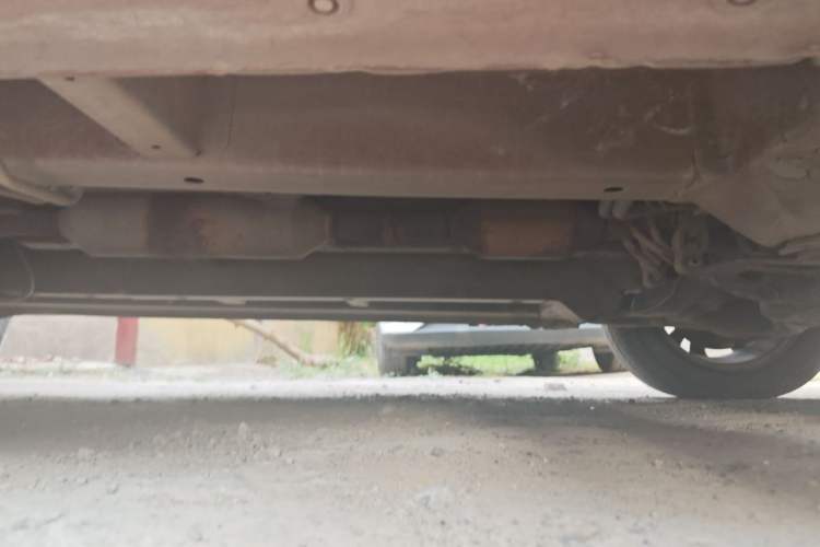 Used Jinbei 750 2016 1.5L Flagship Edition Chassis Front Right