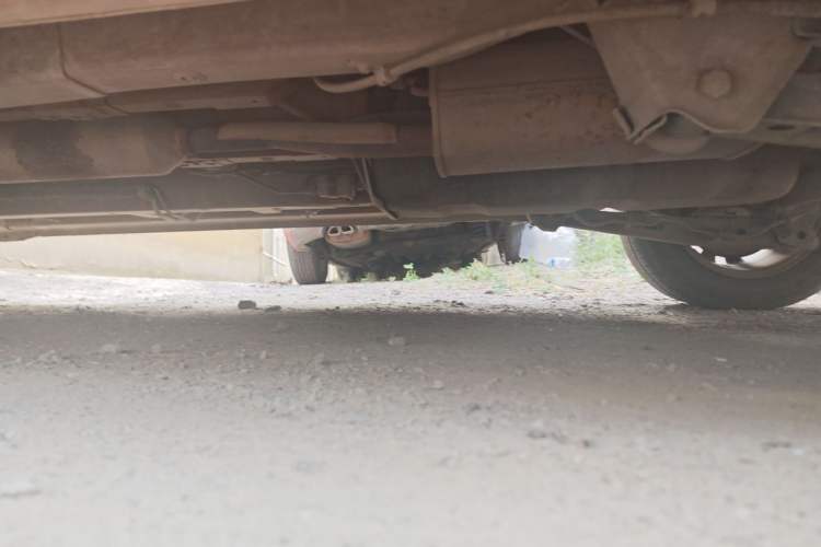 Used Jinbei 750 2016 1.5L Flagship Edition Chassis Rear Left
