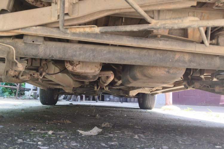Used Jinbei 750 2016 1.5L Luxury Model Chassis Rear