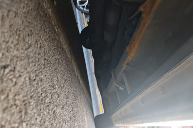 Used Jinbei 750 2016 1.5L Luxury Model Chassis Rear Right
