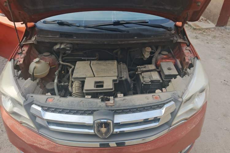 Used Jinbei 750 2016 1.5L Flagship Edition Engine Bay