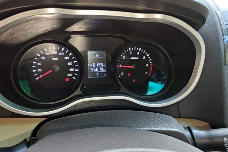 Used Jinbei 750 2016 1.5L Luxury Model Instrument Cluster