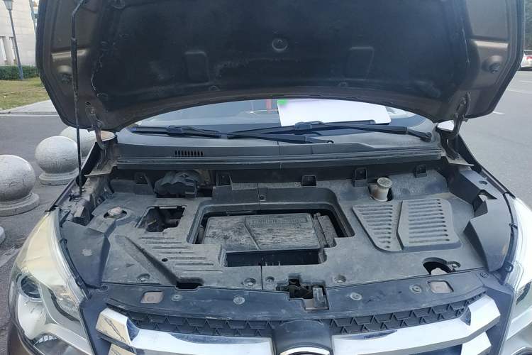Used Jinbei 750 2017 1.5L e1 Type Engine Bay