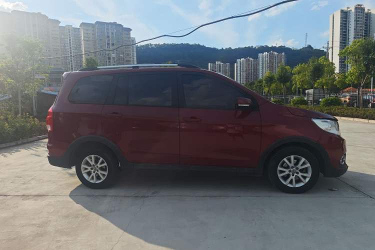 Used Jinbei 750 2017 1.5L e1 Type Exterior 2