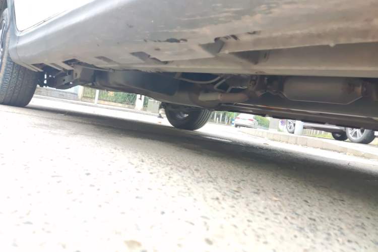 Used Jinbei 750 2018 1.6L Excellence Model Chassis Front Right
