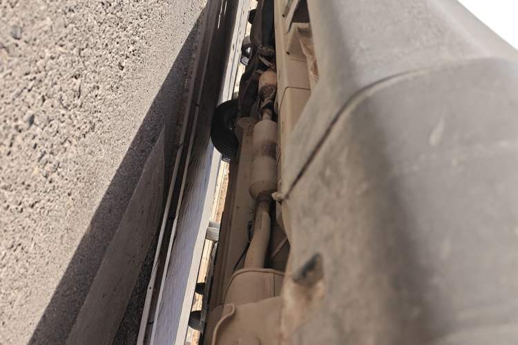 Used Jinbei 750 2018 1.5L E-Motion Sunroof Edition Chassis Rear Left