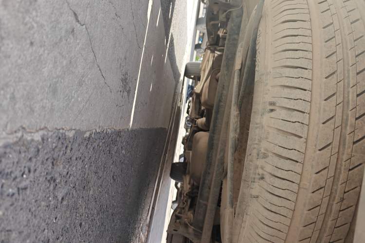 Used Jinbei 750 2018 1.5L E-Motion Sunroof Edition Chassis Rear