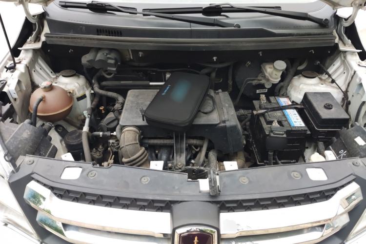 Used Jinbei 750 2018 1.6L Excellence Model Engine Bay