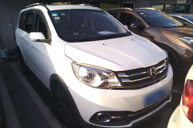 Used Jinbei 750 2018 1.6L Excellence Model Front Right 45 Deg