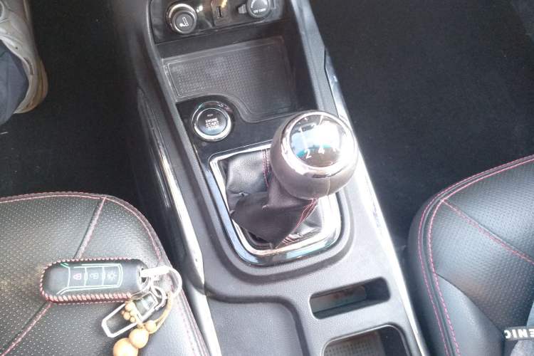 Used Jinbei 750 2018 1.6L Excellence Model Gear Lever