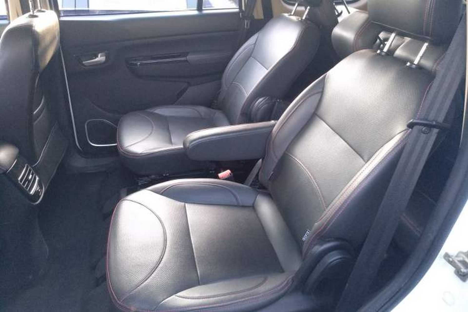 Used Jinbei 750 2018 1.6L Excellence Model Left Rear Seat