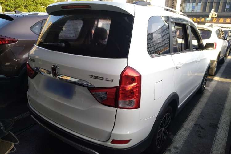 Used Jinbei 750 2018 1.6L Excellence Model Rear Right 45 Deg
