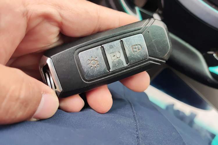 Used Jinbei 750 2018 1.6L Excellence Model Vehicle Key