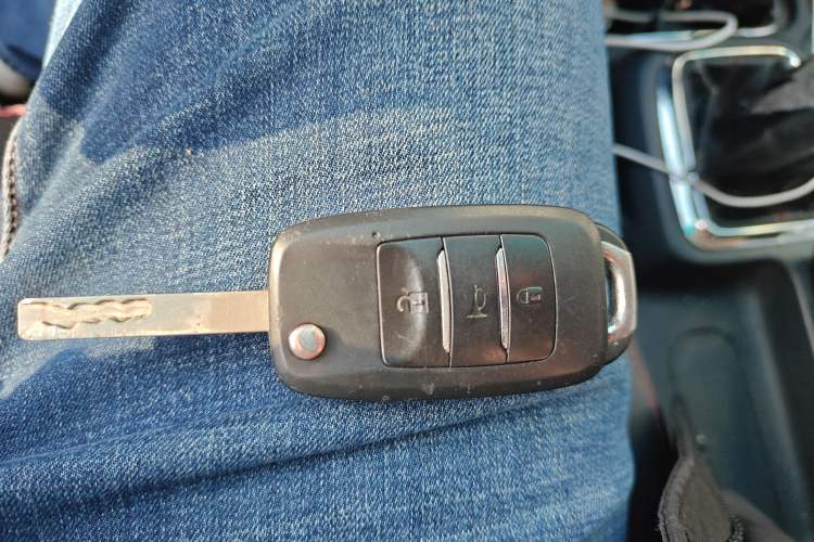 Used Jinbei 750 2018 1.5L E-Motion Sunroof Edition Vehicle Key