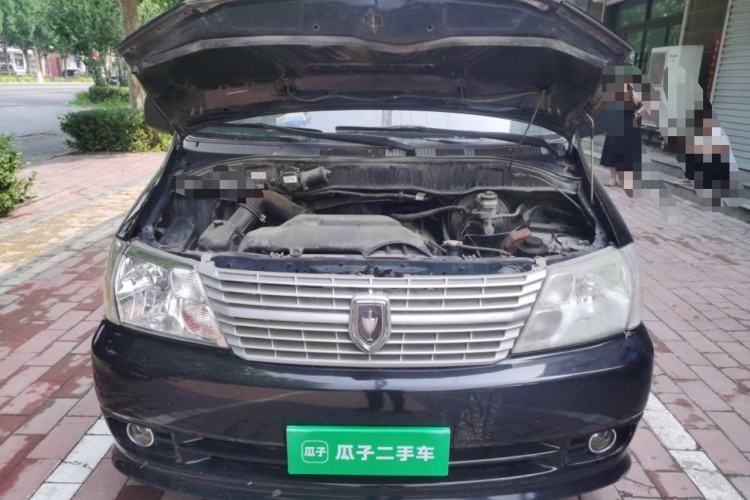 Used Jinbei Express 2017 2.0L Comfort Version V19 Engine Bay