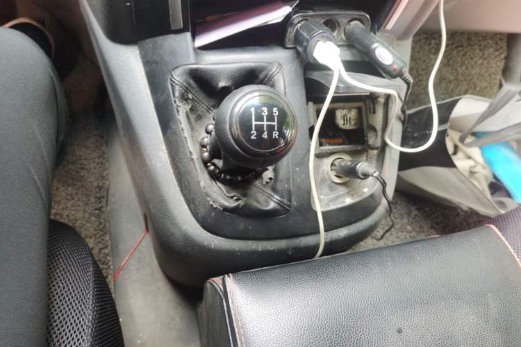 Used Jinbei Express 2017 2.0L Comfort Version V19 Gear Lever