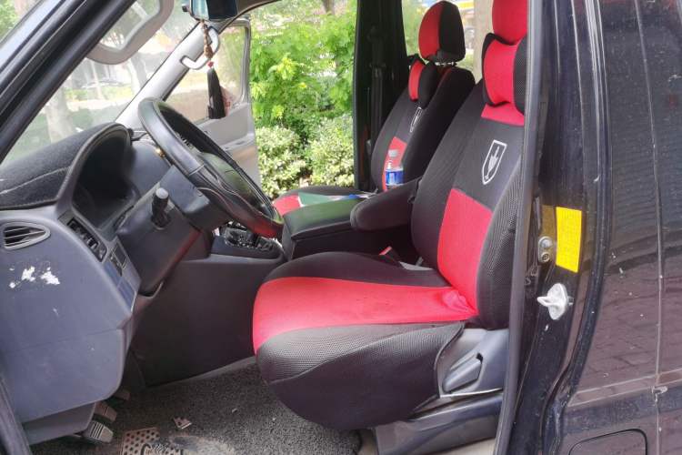 Used Jinbei Express 2017 2.0L Comfort Version V19 Left Front Seat