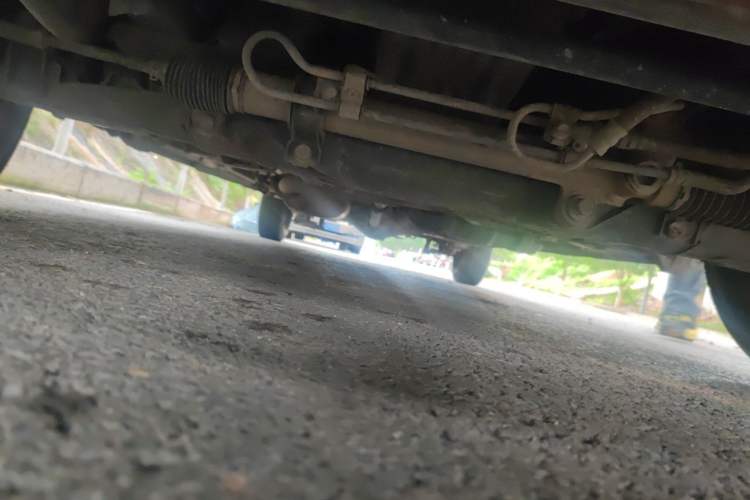 Used Jinbei Express 2017 2.0L Standard Version V19 Chassis Front