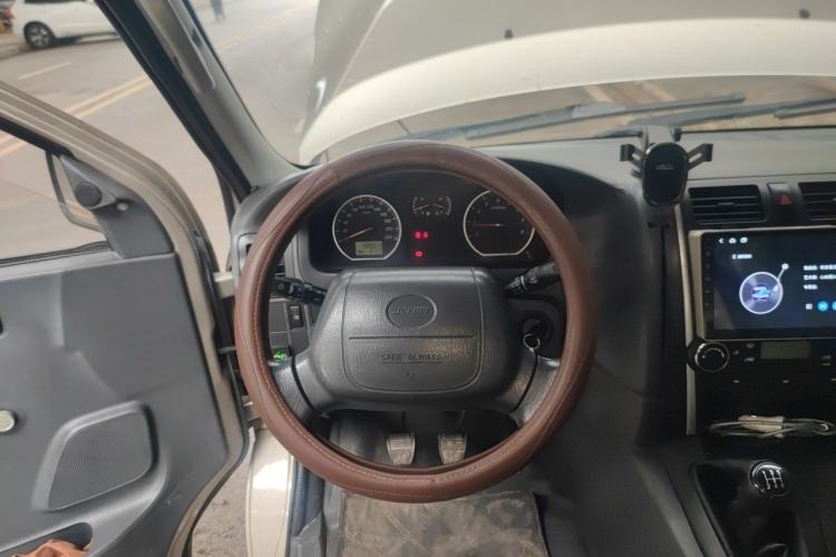 Used Jinbei Express 2017 2.0L Standard Version V19 Steering Wheel