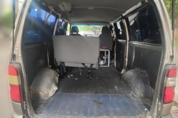Used Jinbei Express 2017 2.0L Standard Version V19 Trunk
