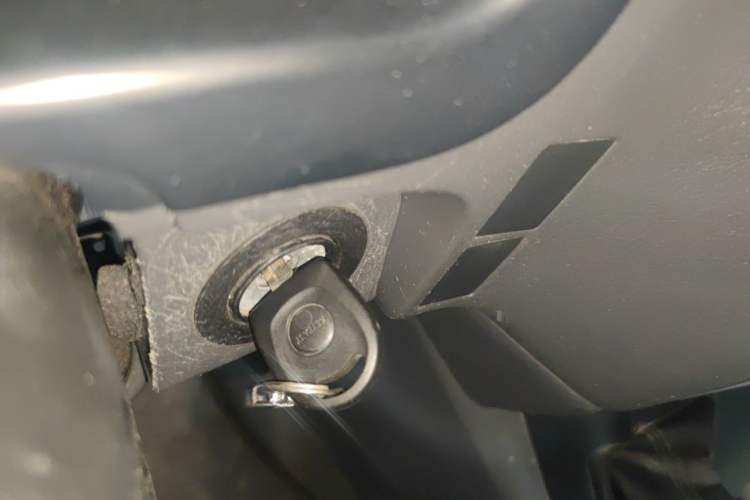 Used Jinbei Express 2017 2.0L Standard Version V19 Vehicle Key