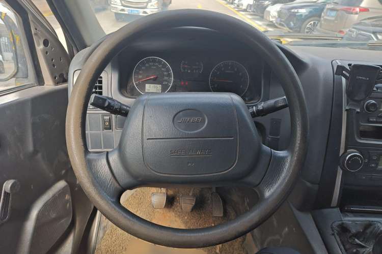 Used Jinbei Express 2017 2.0L Standard Version V19 Steering Wheel