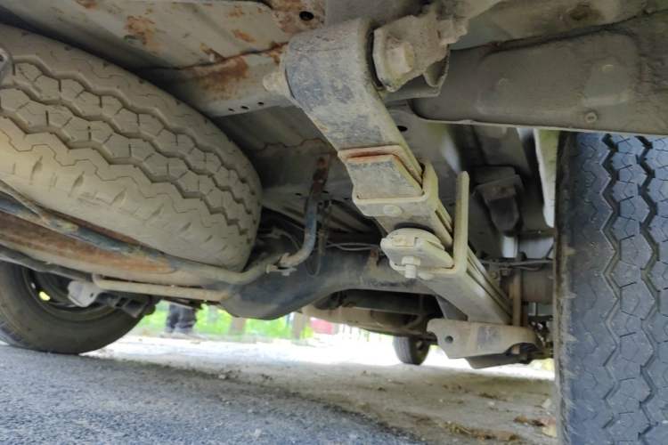 Used Jinbei Express 2017 2.0L Standard Version V19 Chassis Rear Right