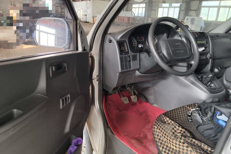 Used Jinbei Express 2017 2.0L Standard Version V19 Driver Seat