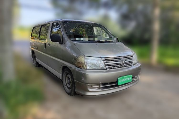 Used Jinbei Express 2017 2.0L Standard Version V19 Front Right 45 Deg