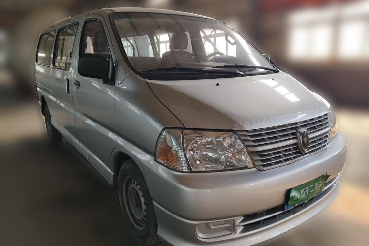 Used Jinbei Express 2017 2.0L Standard Version V19 Front Right 45 Deg
