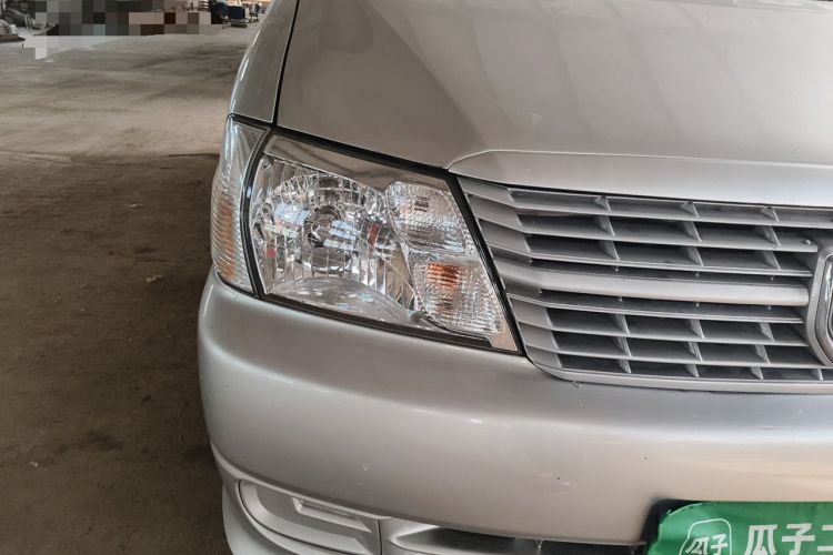Used Jinbei Express 2017 2.0L Standard Version V19 Right Front Headlight