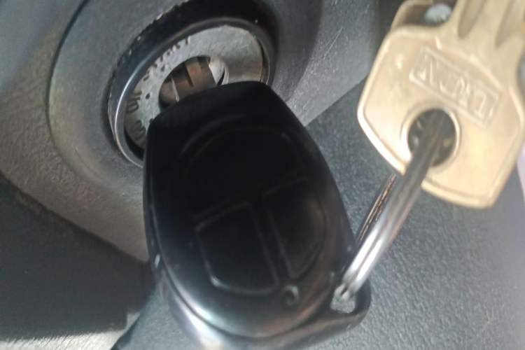 Used Jinbei Express 2017 2.0L Standard Version V19 Vehicle Key