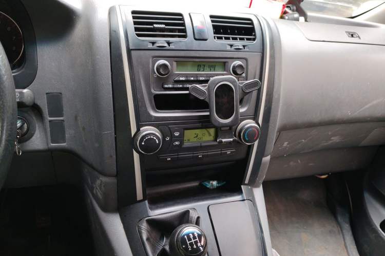 Used Jinbei Express 2017 2.0L Classic Version V19 Audio And AC Panel