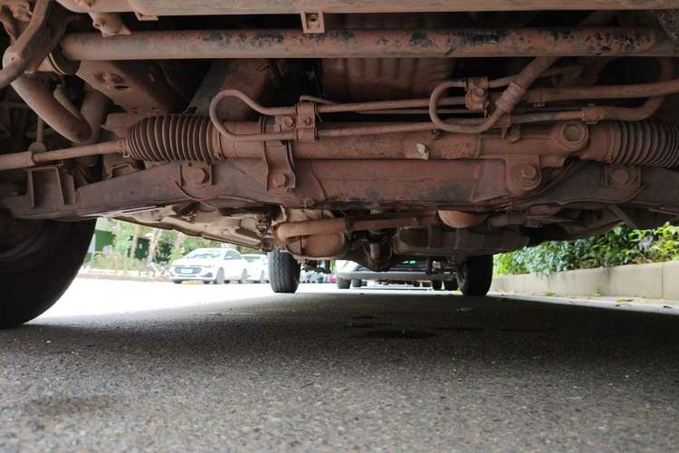Used Jinbei Express 2017 2.0L Classic Version V19 Chassis Front