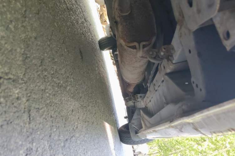 Used Jinbei Express 2017 2.0L Comfort Version V19 Chassis Front Right