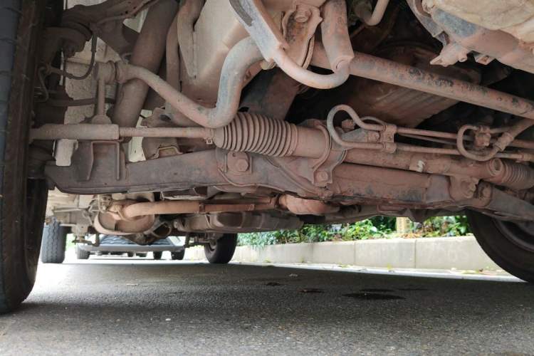 Used Jinbei Express 2017 2.0L Classic Version V19 Chassis Front Right