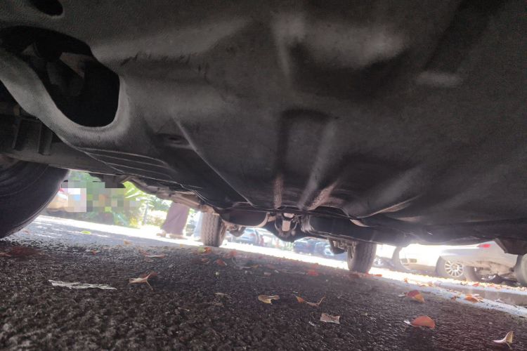 Used Jinbei Express 2017 2.0L Standard Version V19 Chassis Front