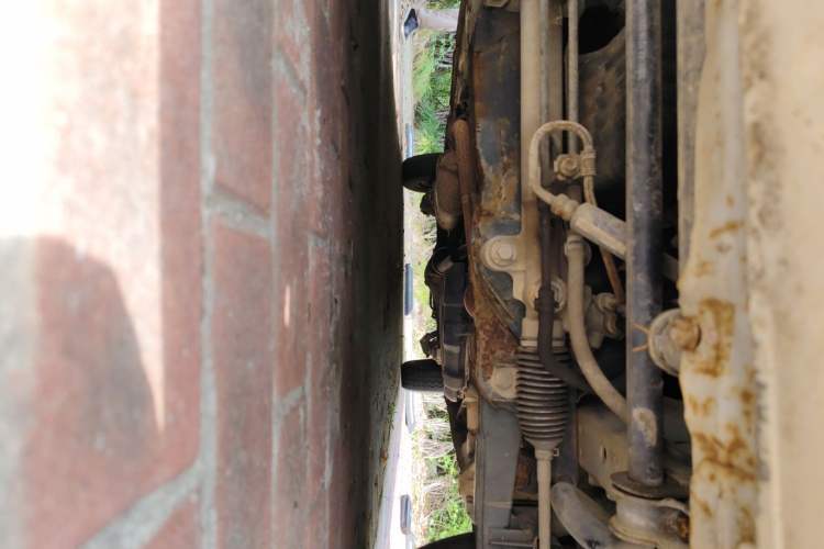 Used Jinbei Express 2017 2.0L Standard Version V19 Chassis Front