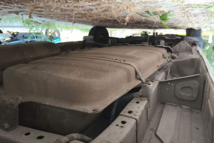 Used Jinbei Express 2017 2.0L Comfort Version V19 Chassis Rear Left