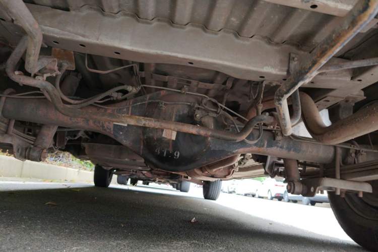Used Jinbei Express 2017 2.0L Classic Version V19 Chassis Rear